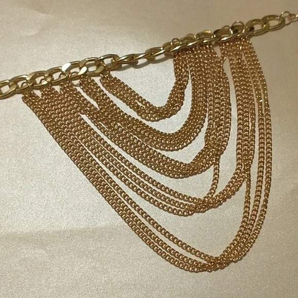 Gold "Shoe Jewelry" Anklet! - Picture 5 of 8